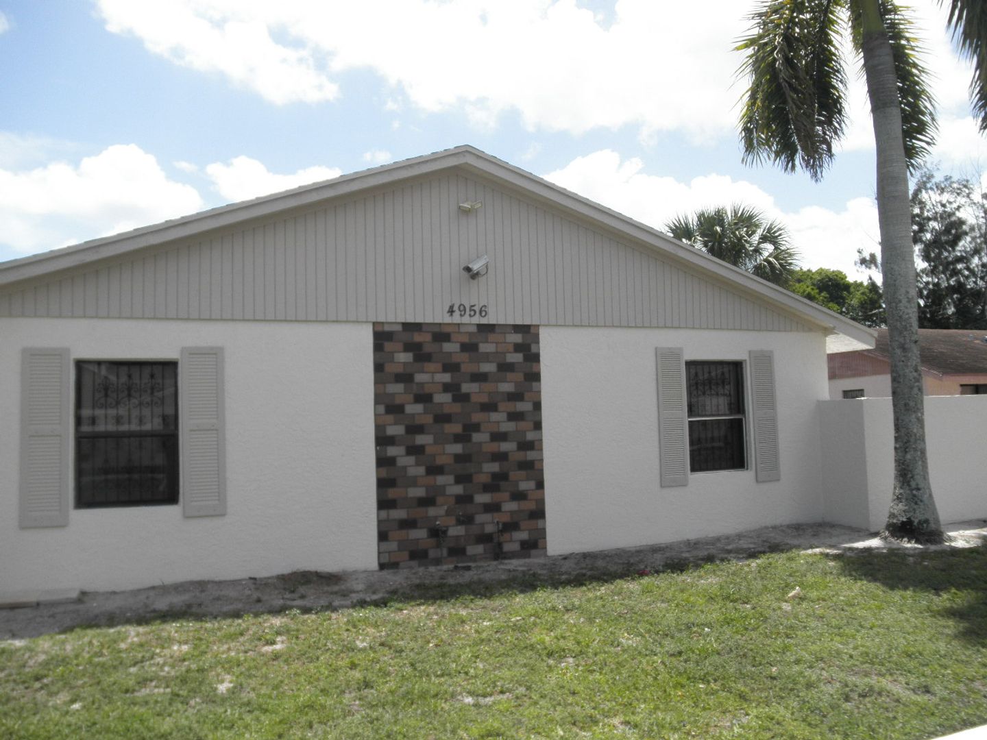 West Palm Beach Apartment: 4956 Cherry Road