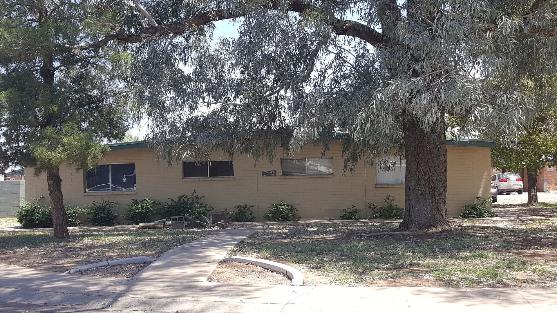 TEMPE Apartment: 905-907 SOUTH MARIANA STREET