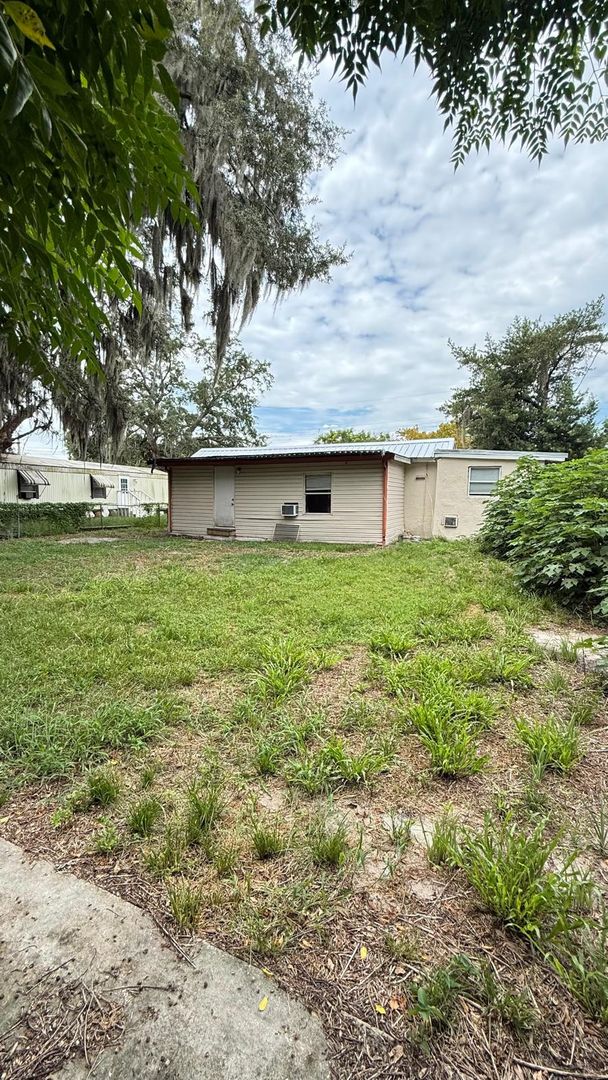 113 Oleander Ave 12 of 12