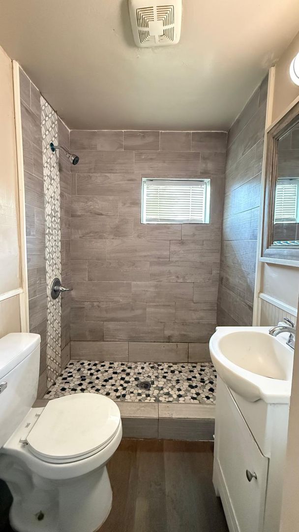 113 Oleander Ave 10 of 12