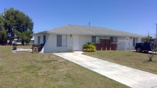 2 Bed 1 Bath Rental at 717 SE 9th Street Unit A, Cape Coral, FL – photo 1