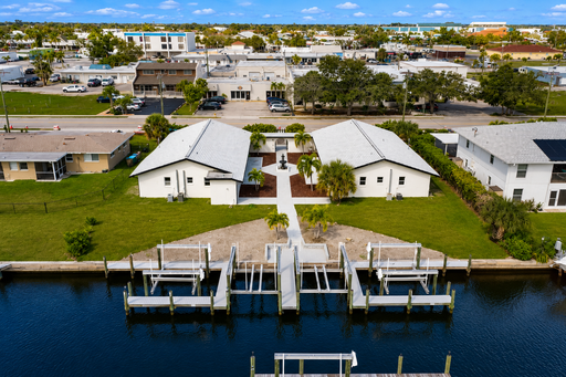 Boat Lift*/Dock*Beautiful Gulf-Access Waterfront 4-Plex for Rent in Cape Coral | Remodeled 2 Bed, 2 Bath Units – photo 1