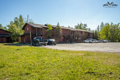 2 BD, 1 BA Apartment - Close to the Heart of Downtown Wasilla