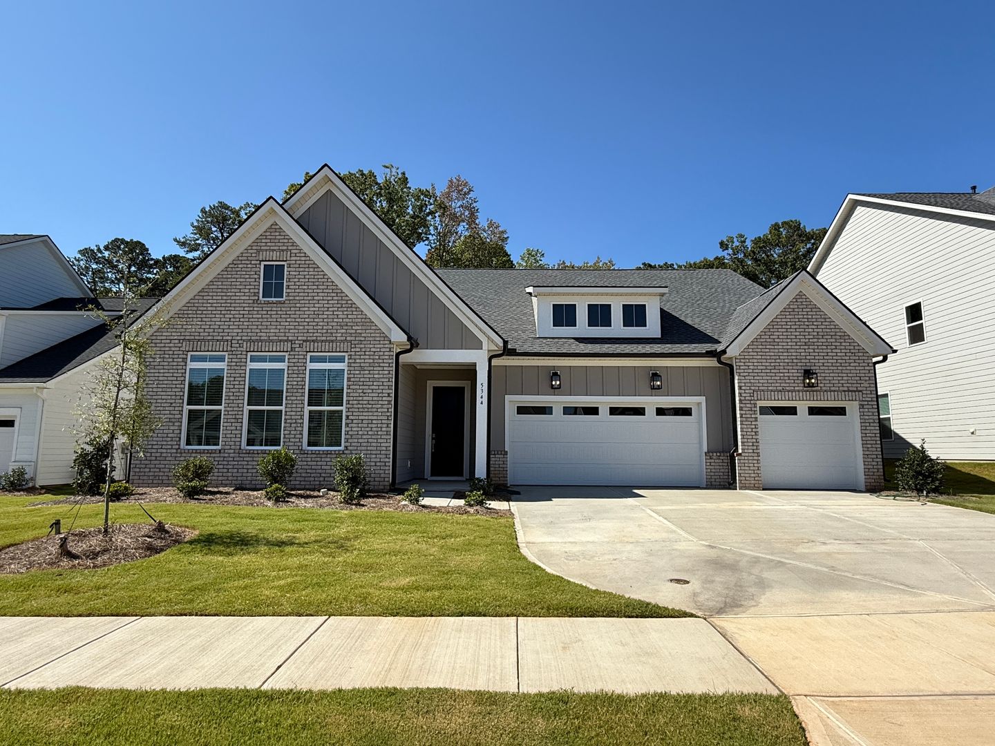 Charlotte House: 5344 Mint Harbor Way
