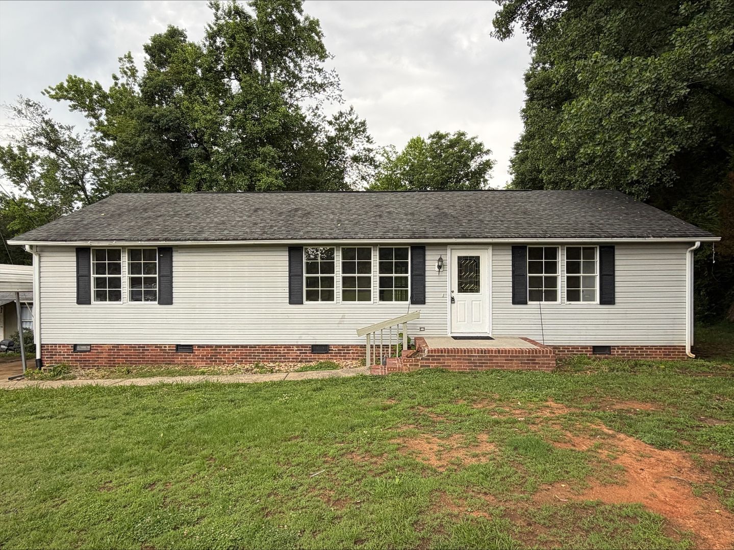 Gastonia House: 2761 Penny Park Dr