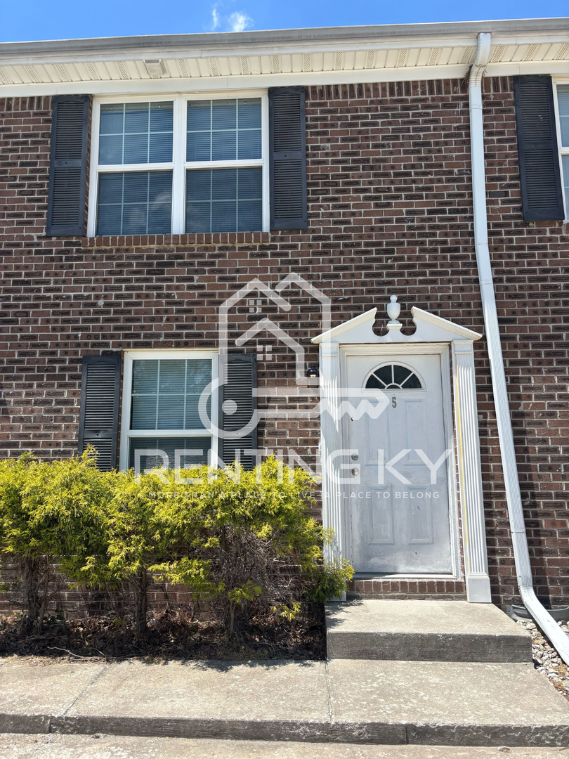 Berea Apartment: 1027 Brooklyn Boulevard