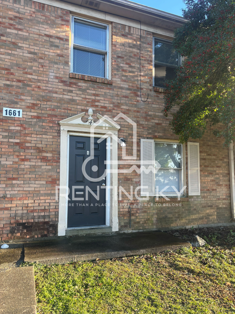 Richmond Apartment: 1661 Foxhaven Drive