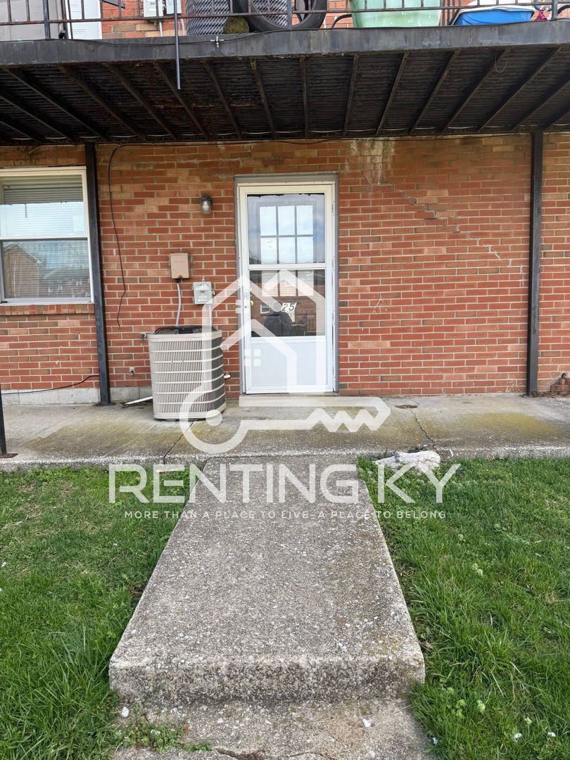 Richmond Apartment: 1644 Foxhaven Drive