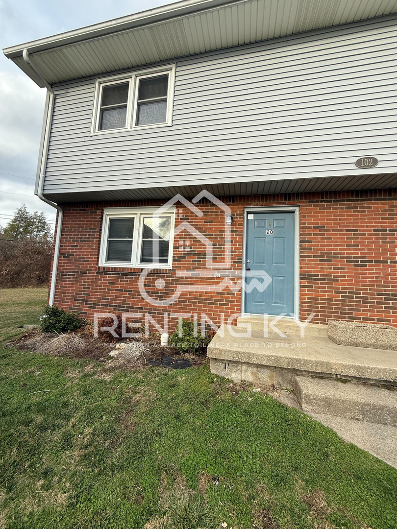 Berea Townhome: Melody Ln