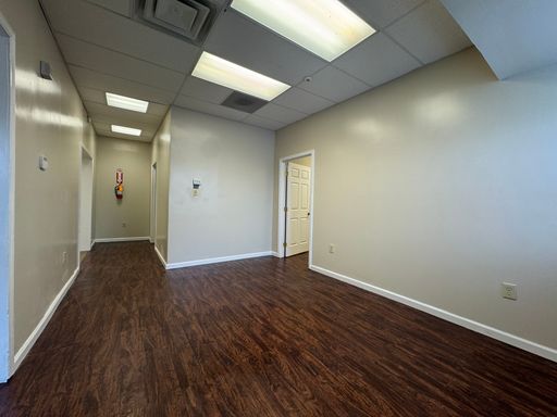 Office Space on Cleveland Ave – photo 1