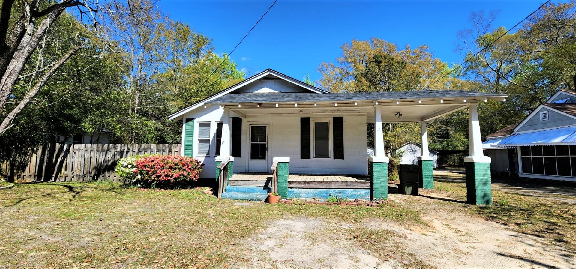 Sumter House: 413 N. Magnolia Street