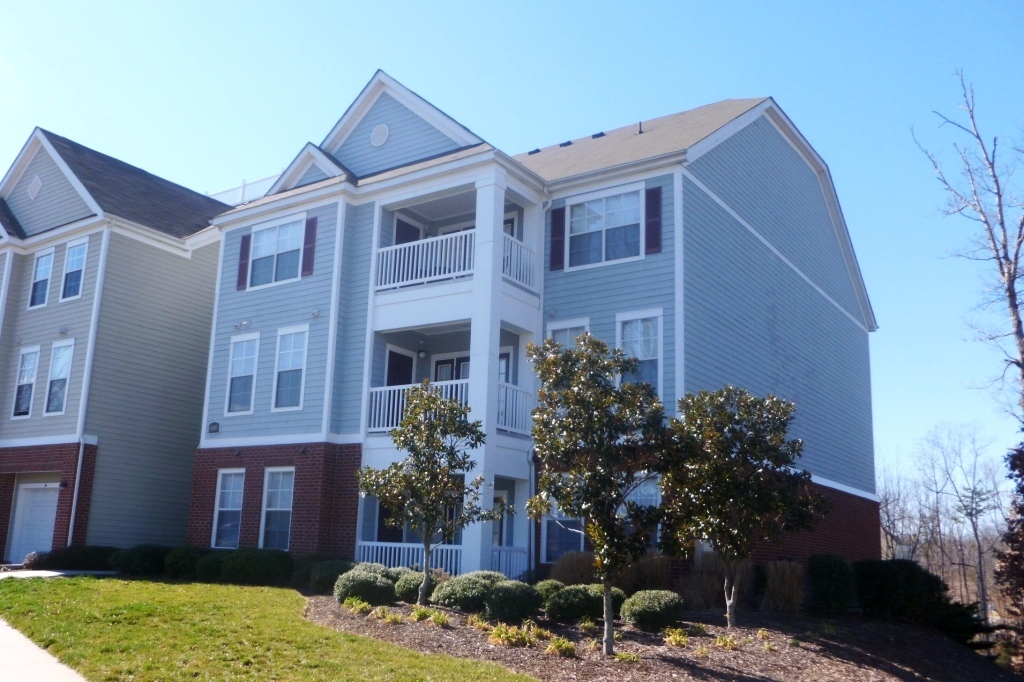Midlothian Condo: 600 Fern Meadow Loop