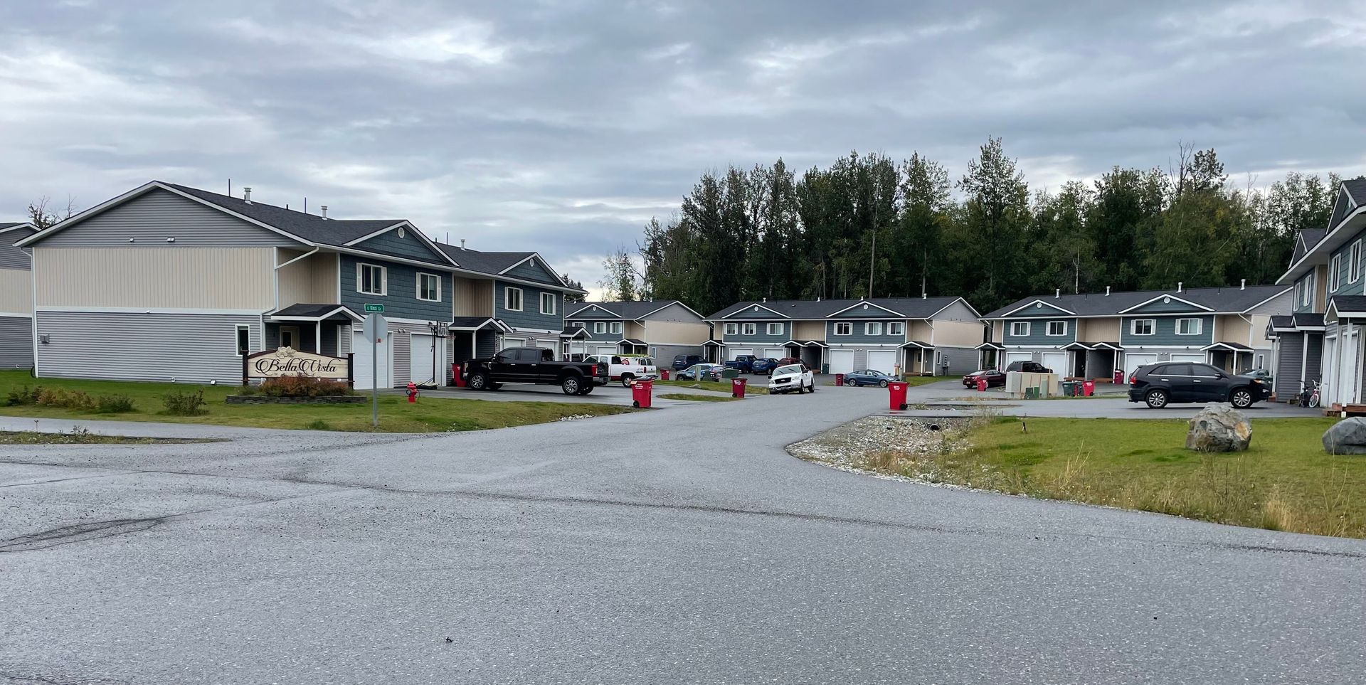 Wasilla Apartment: E. Kinzi Cir.