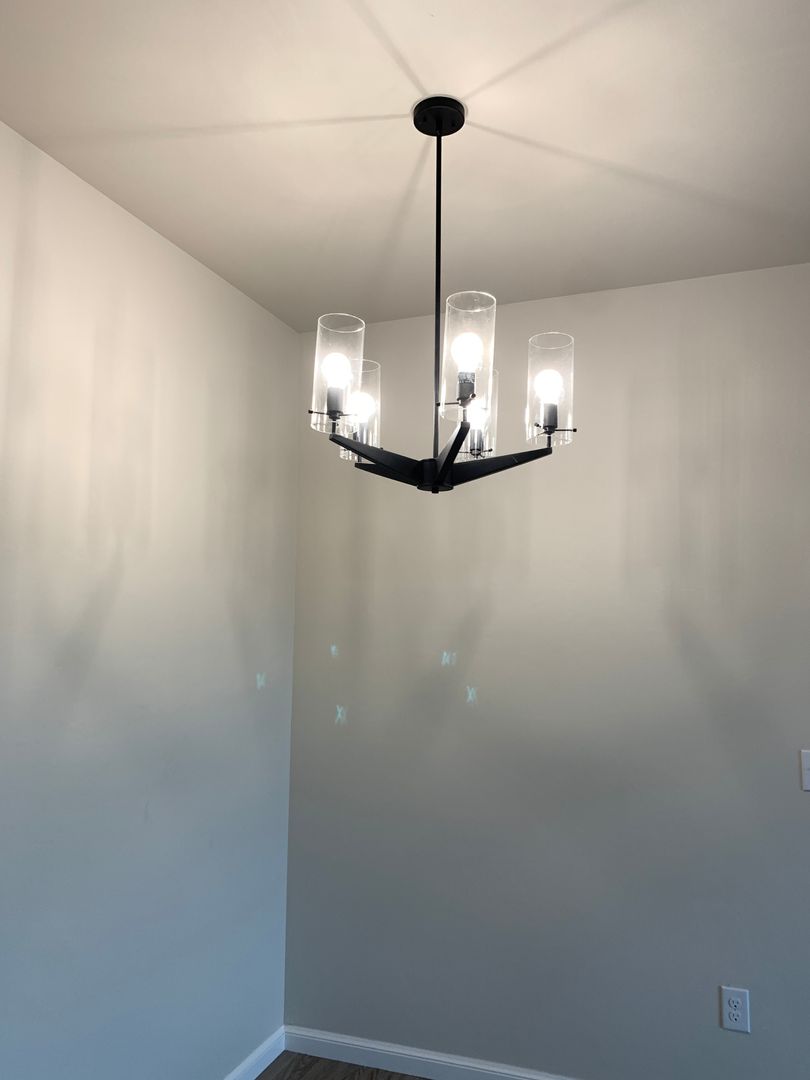 Newcastle House: 1525 NW 14th St