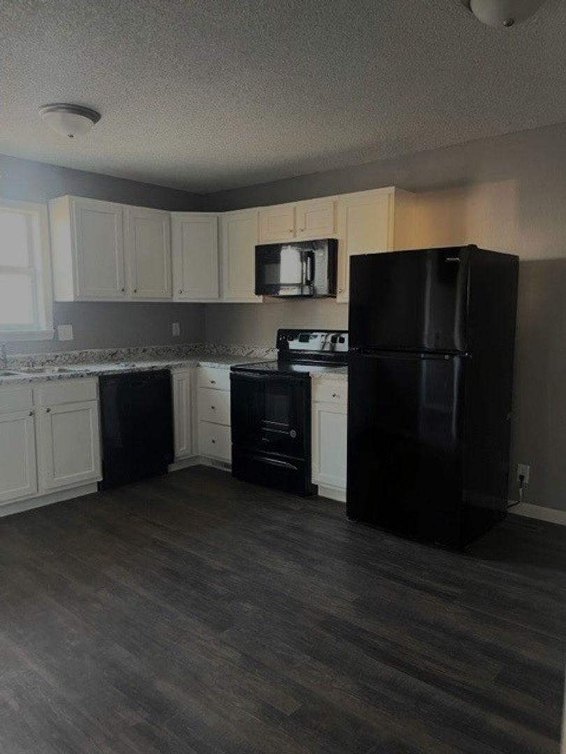 Wichita House: 3402 S Leonine Rd