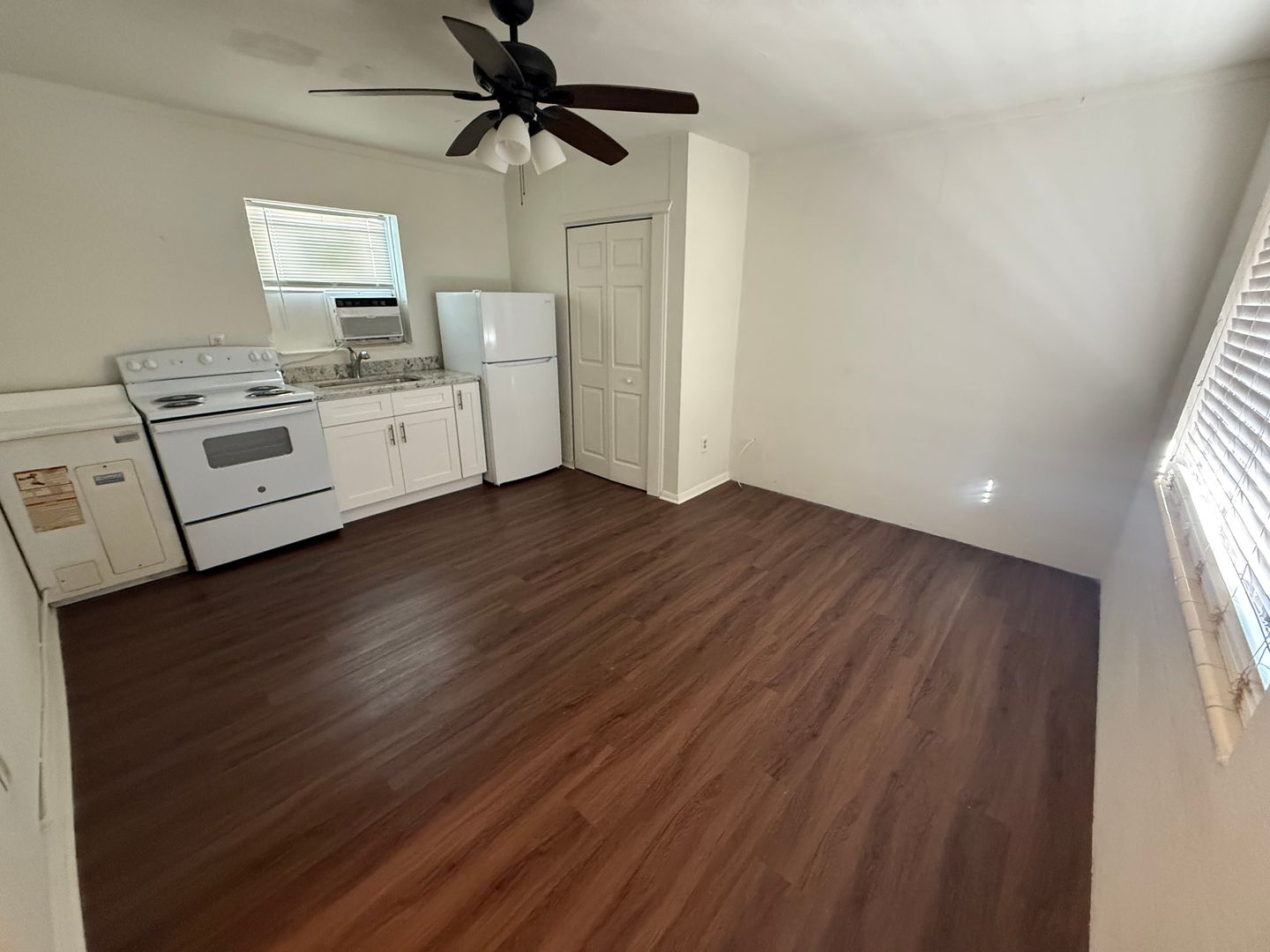 Lakeland Apartment: 216 Orangeview