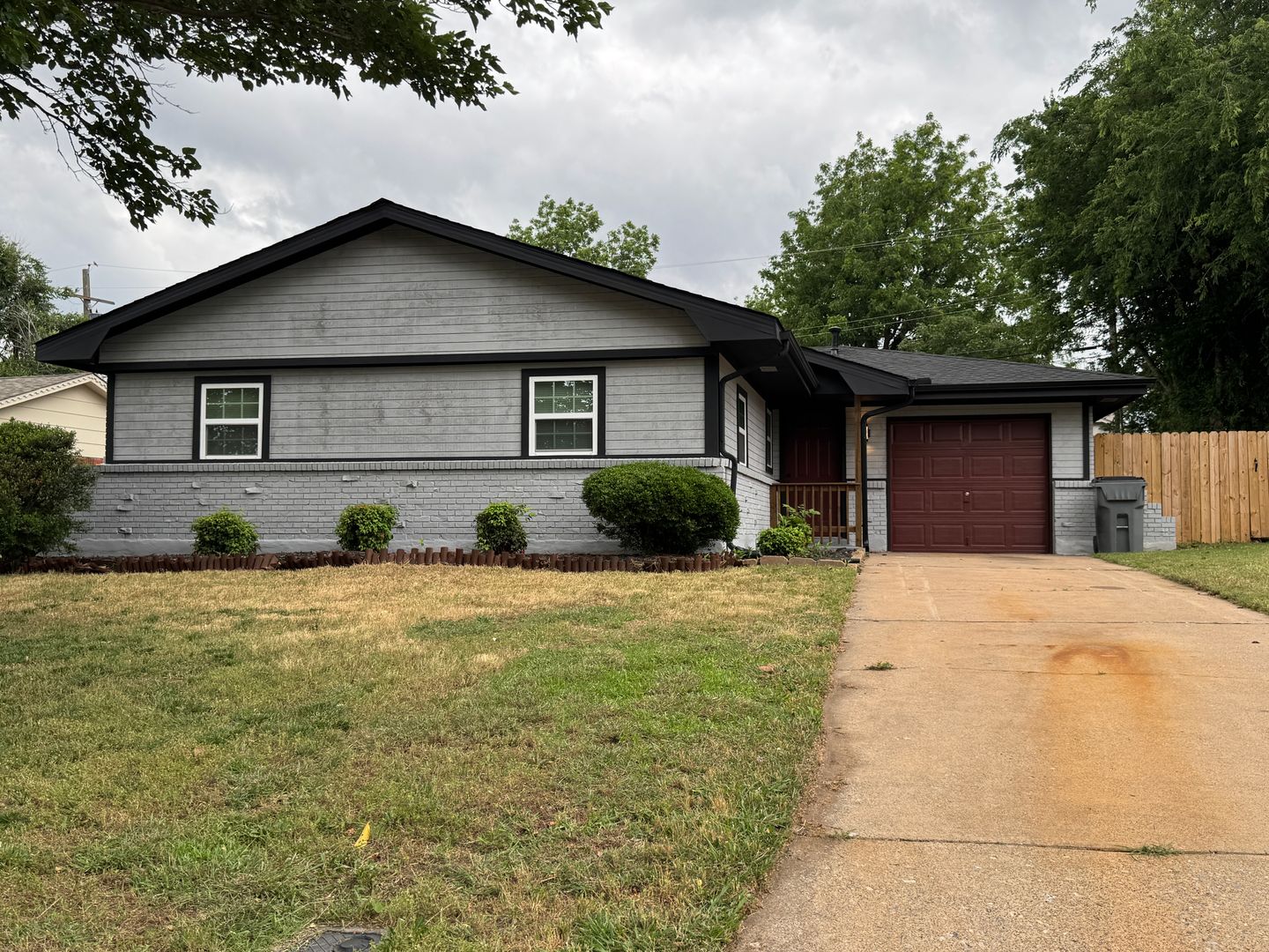 Lawton House: 5816 NW Cherry Ave.