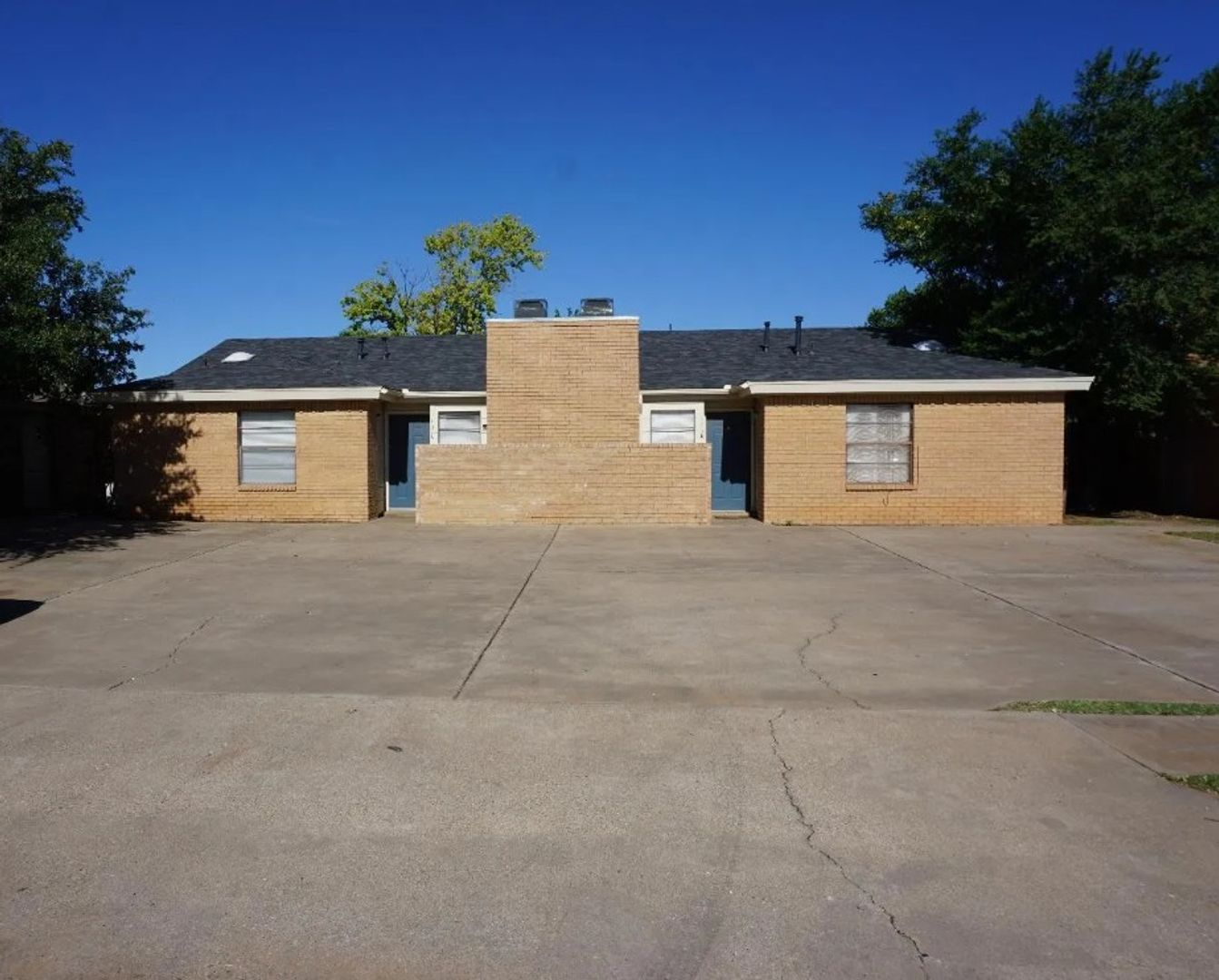 Lubbock Apartment: 123 North Troy Avenue