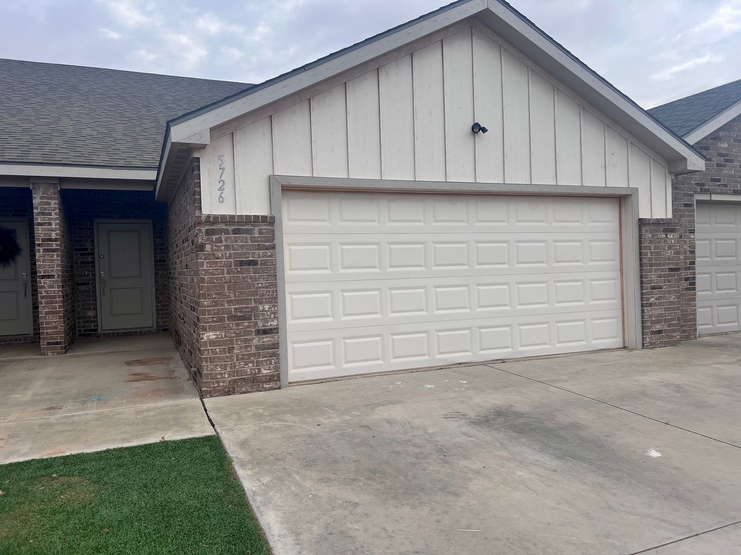 Lubbock House: 5726 Lehigh St.