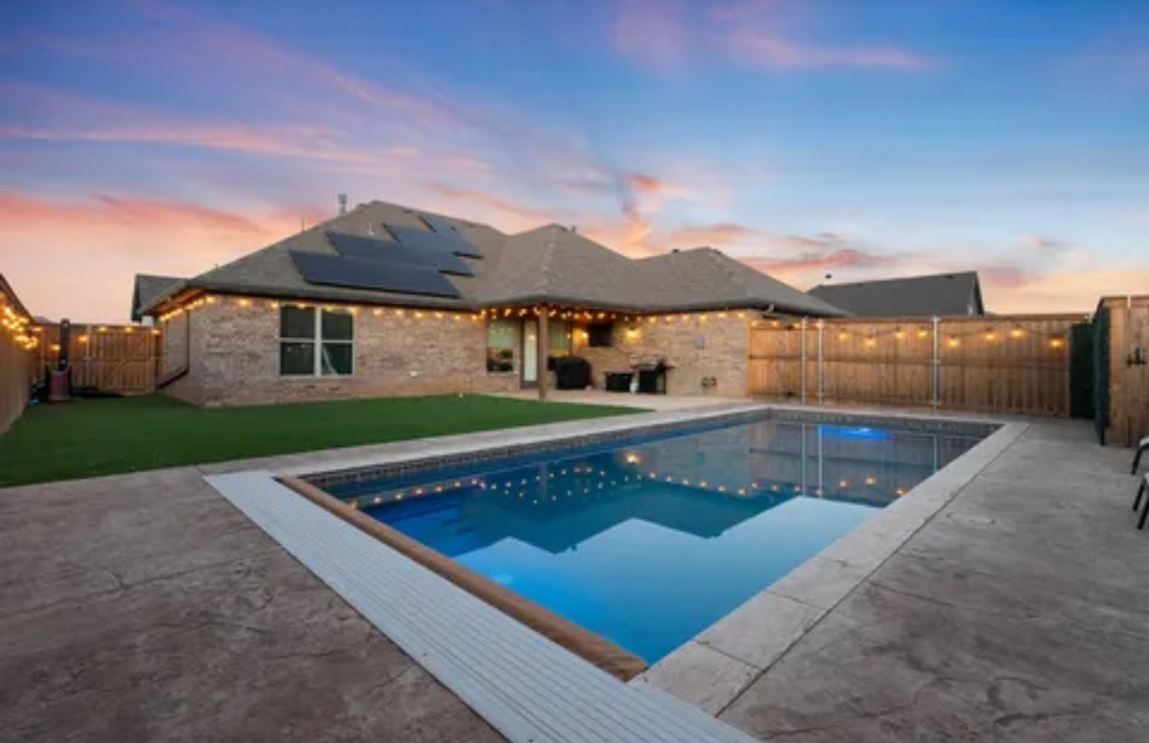  Enclave at Kelsey Park with Pool