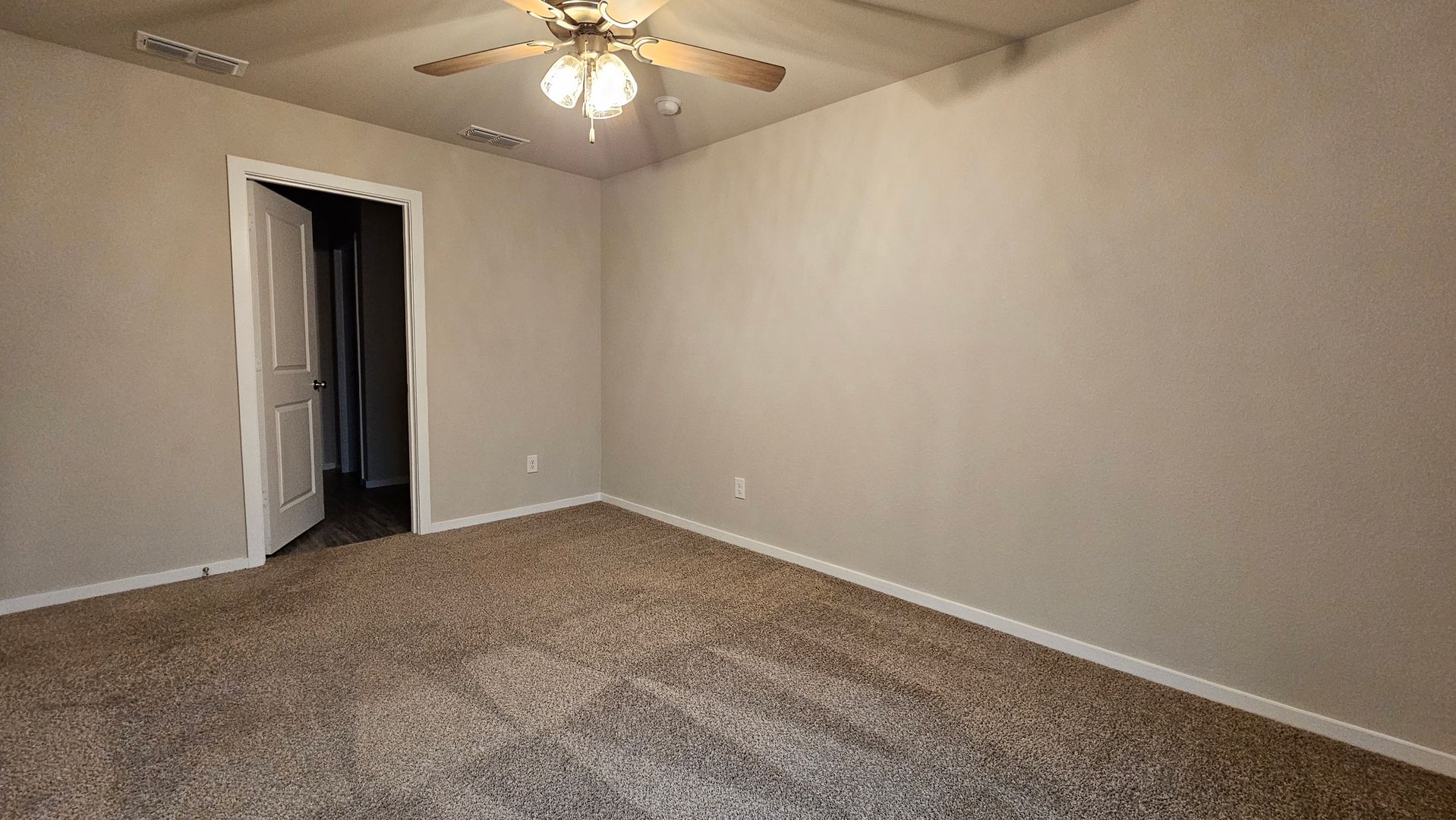Three Bedroom Townhome in the Cooper School District 6 of 12