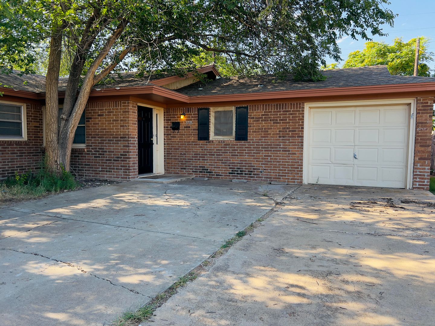 Lubbock Multiplex: 3705 30th Street - B