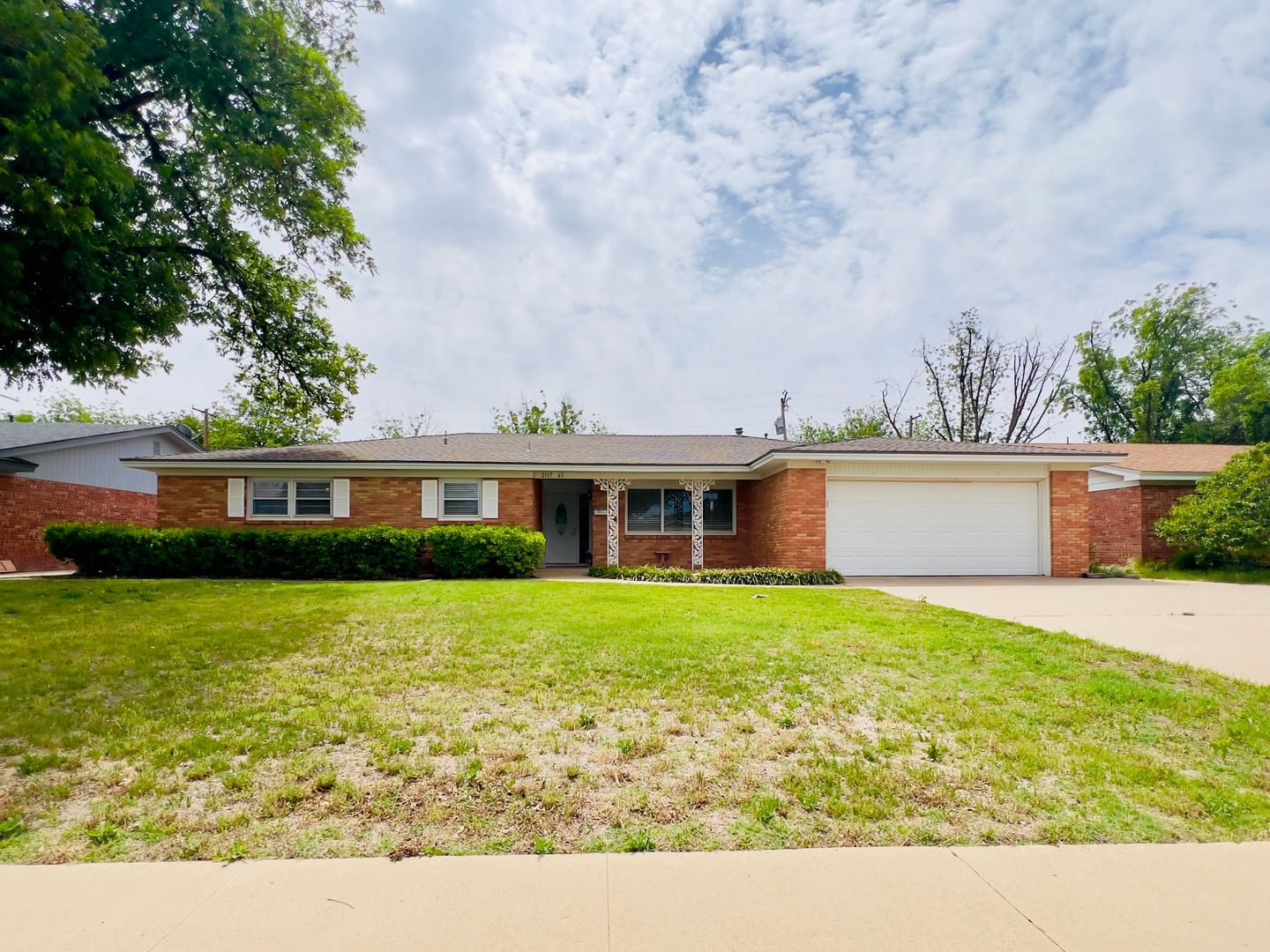 Lubbock House: 2117 65th Street