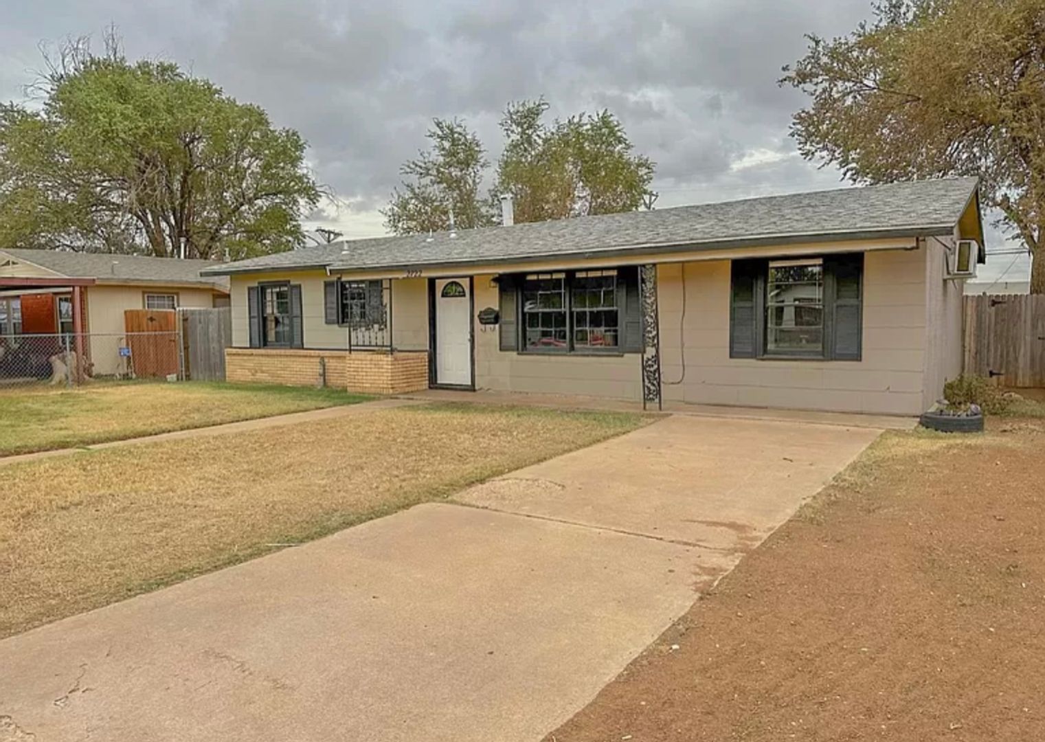 Lubbock House: 2722 E 9th Street