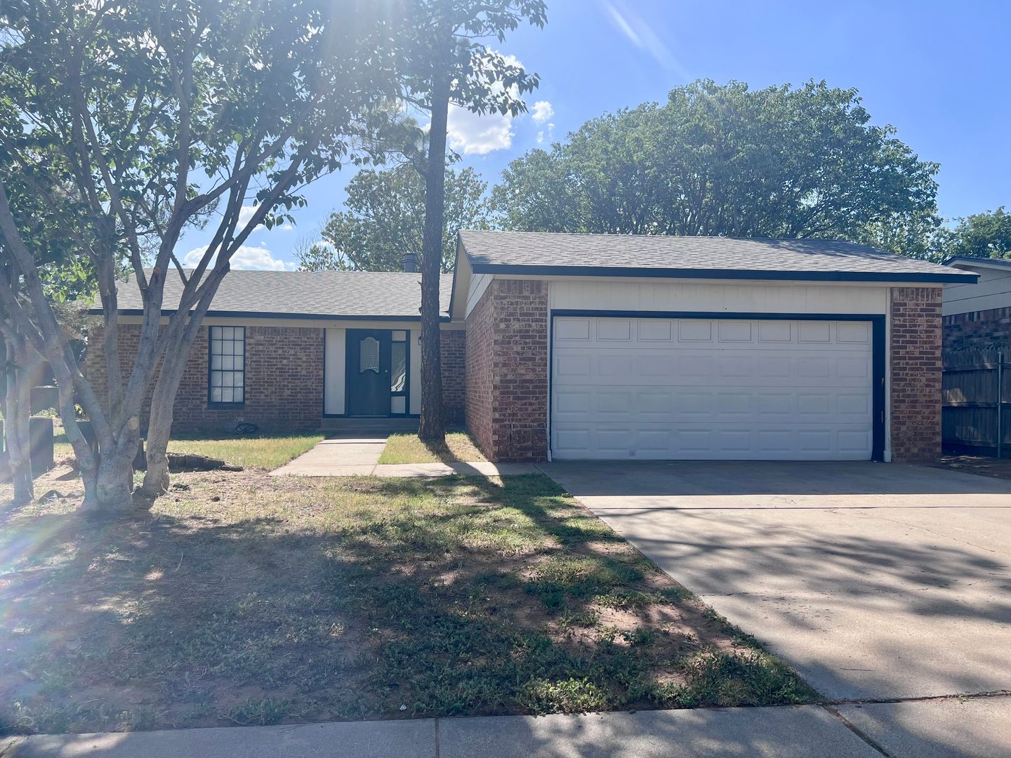 Lubbock House: 8216 Elkridge Ave