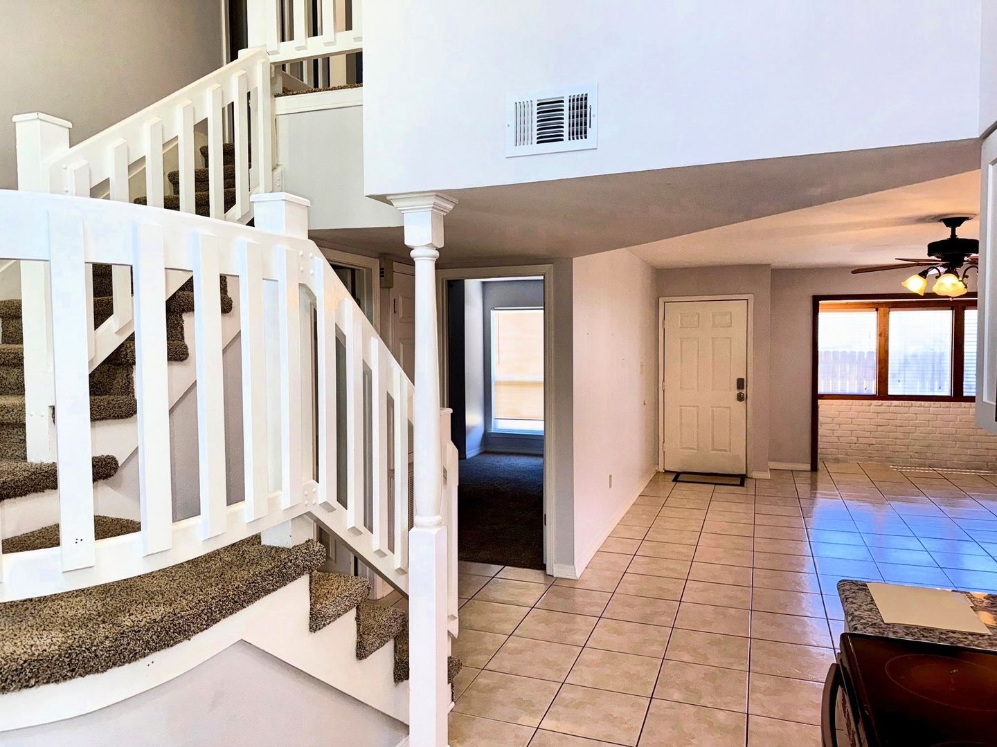 Covington Condo: 3 Hollycrest Blvd