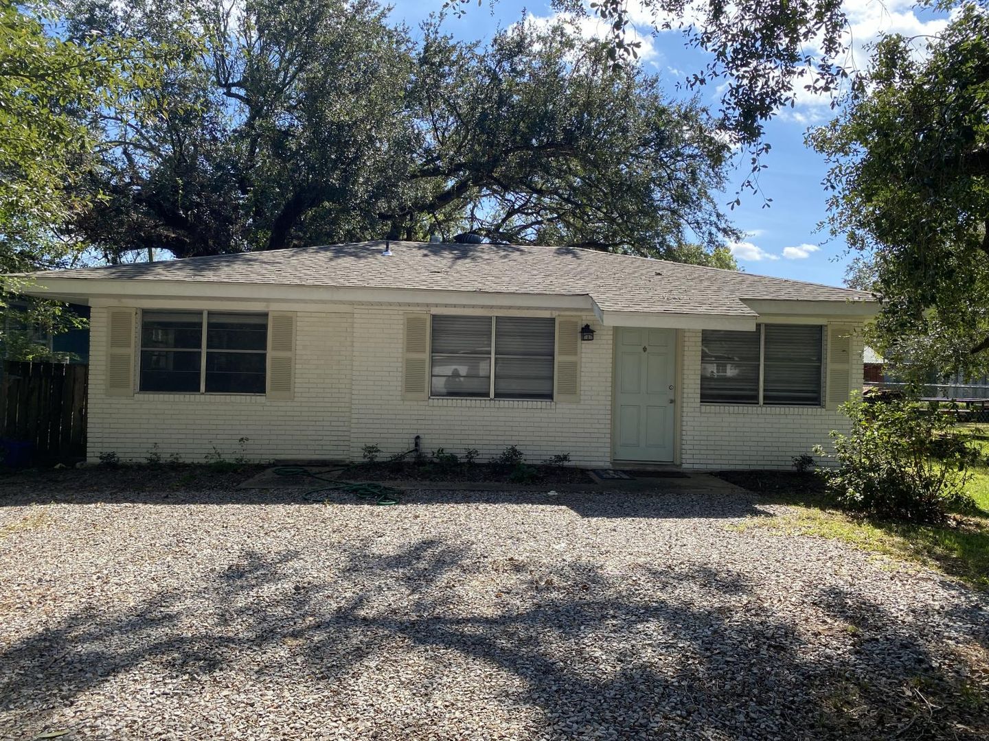 Ponchatoula House: 247 W. Elm Street
