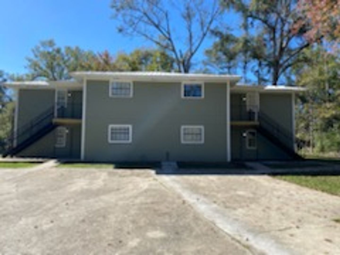 Hammond Apartment: 44347 Simpson Place