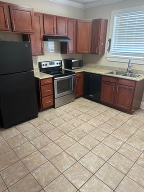 Downtown Gem! Perfect for SLU student or Professor! – photo 1