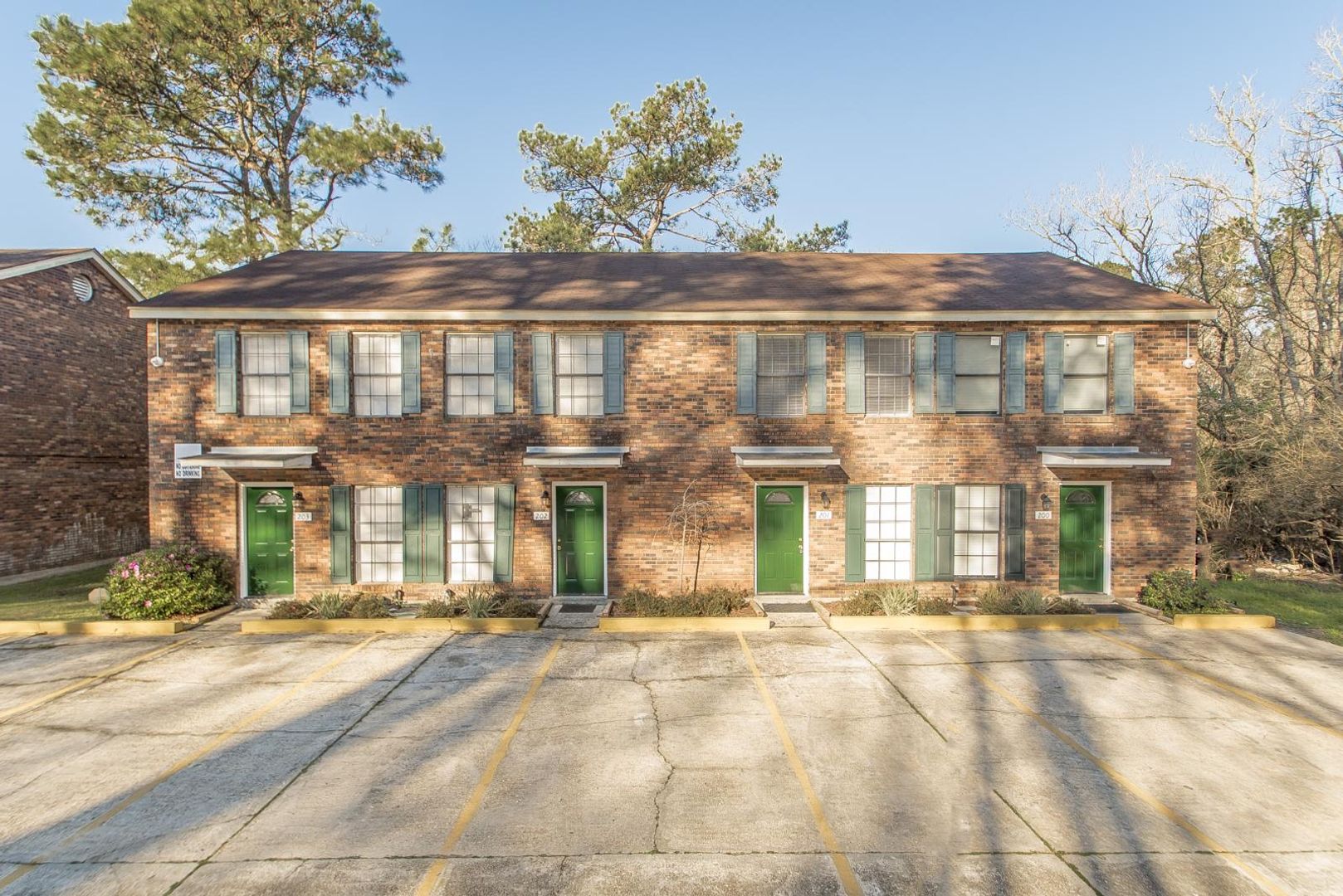 Hammond Apartment: 46037 Rufus Bankston Road
