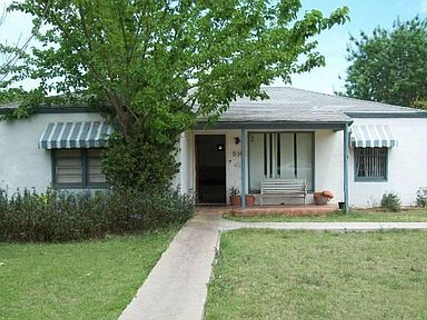 Tempe House: 514 W 9th Street