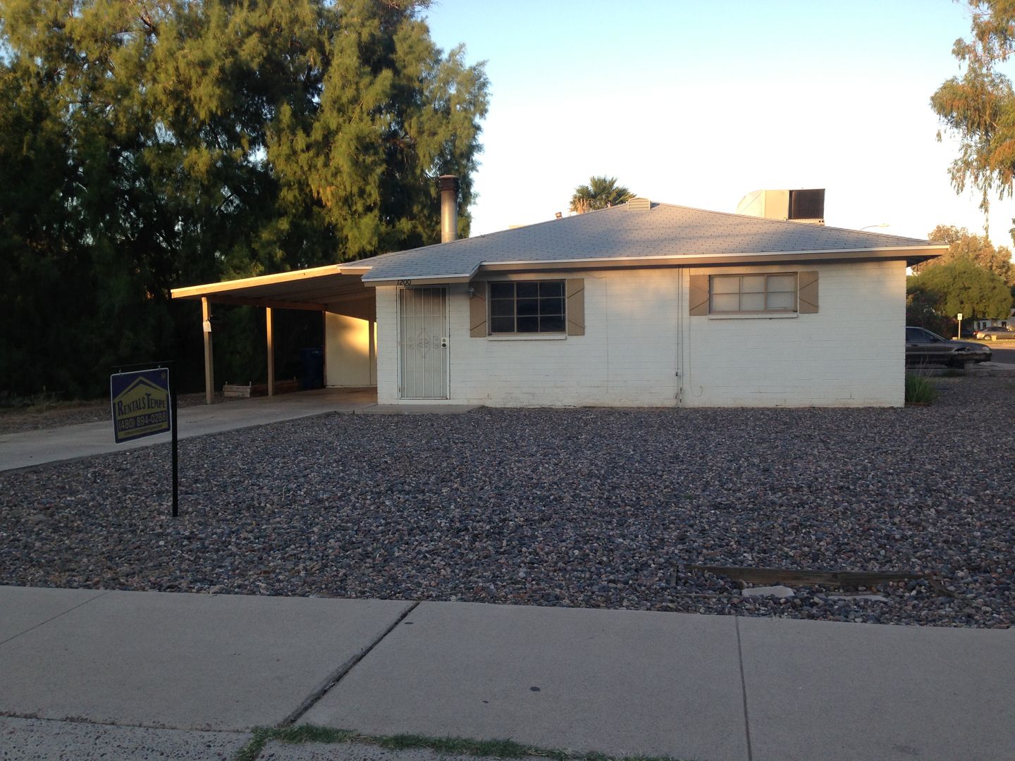 Tempe House: 1200 S Farmer