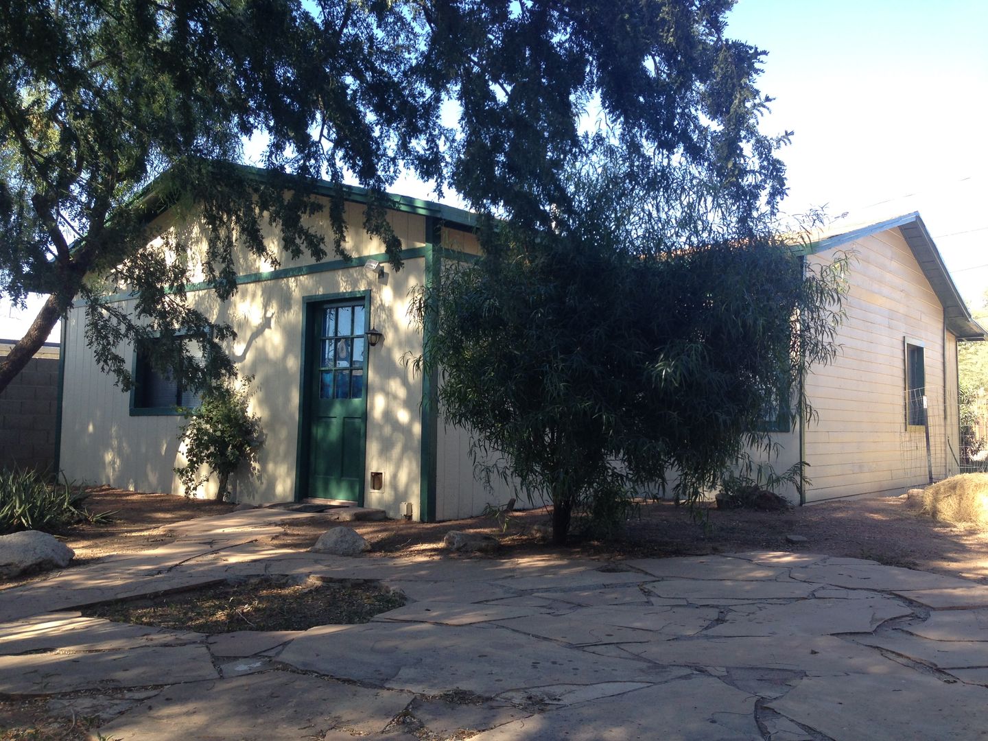 Tempe House: 504 W Brown