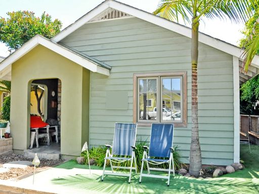 Stunning 3-Bedroom, 3-Bath Furnished Home in Encinitas – photo 1