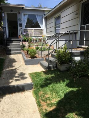 **Coastal Living in Encinitas – 2 Bed, 1 Bath Near the Beach** – photo 1