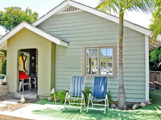 Encinitas Beach Studio – Walkable Coastal Living!