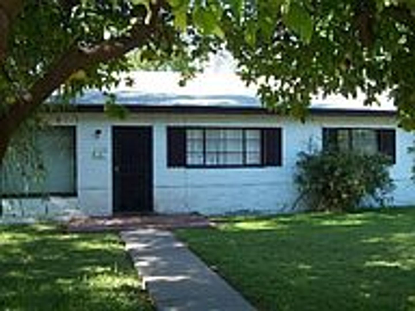 Tempe House: 1602 E Williams