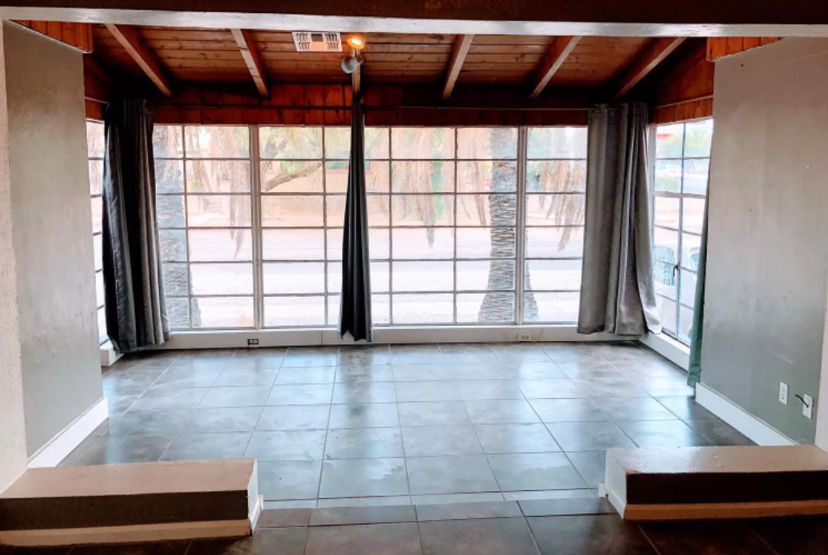 Tucson Apartment: 41 E Speedway Blvd