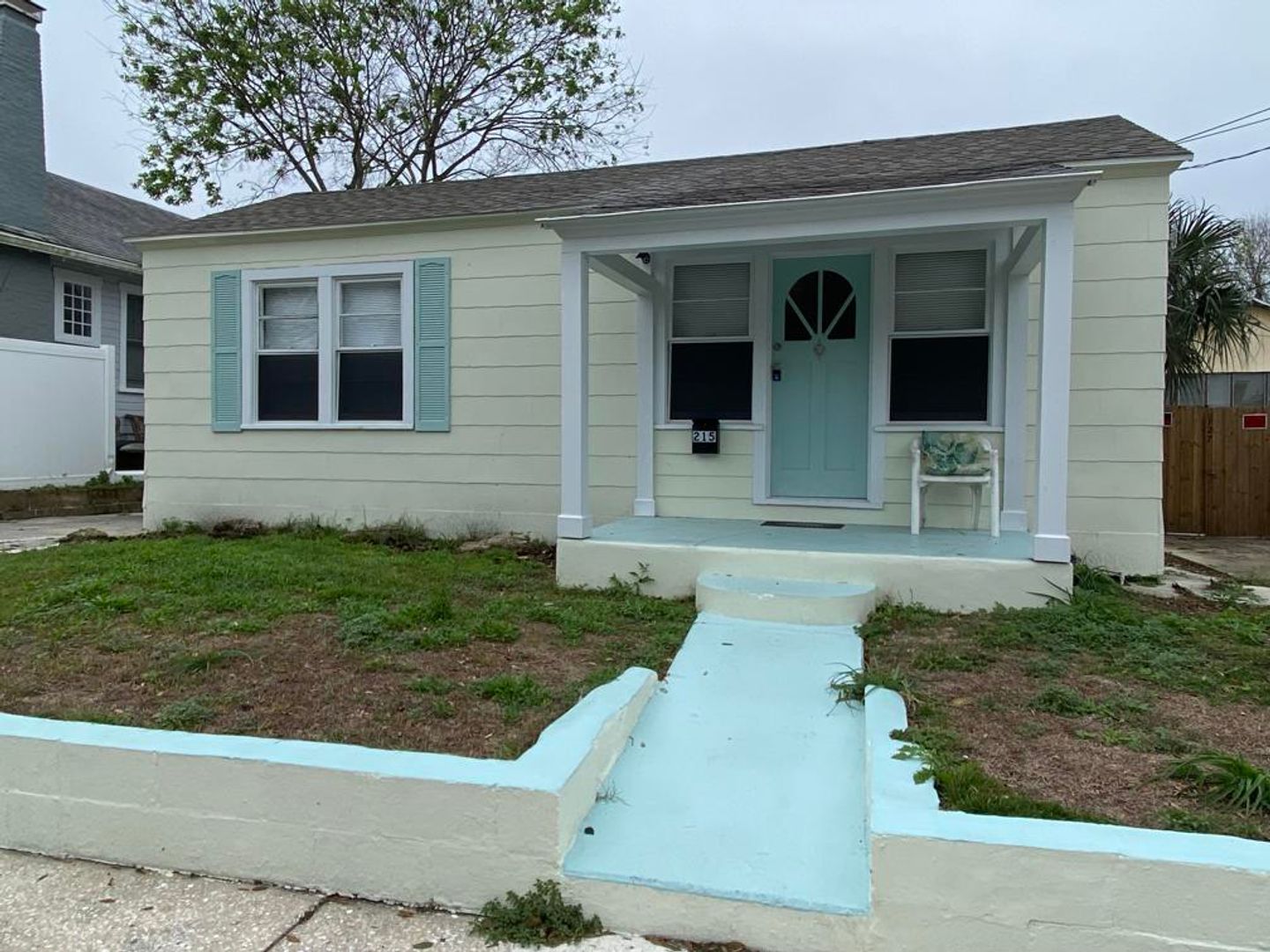 Daytona Beach House: 215 N Oleander Ave.