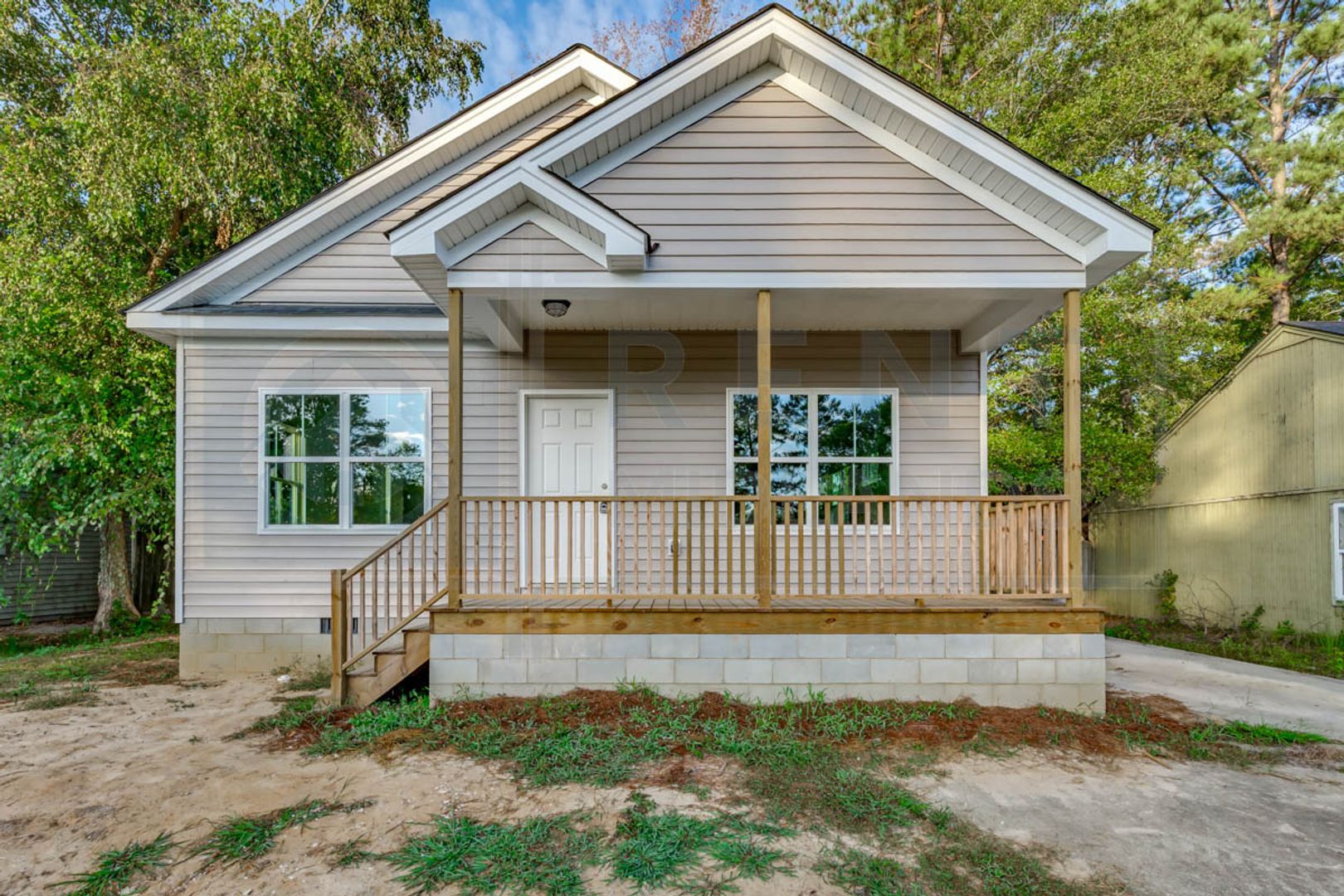 Hopkins House: 213 Spreading Branch Dr