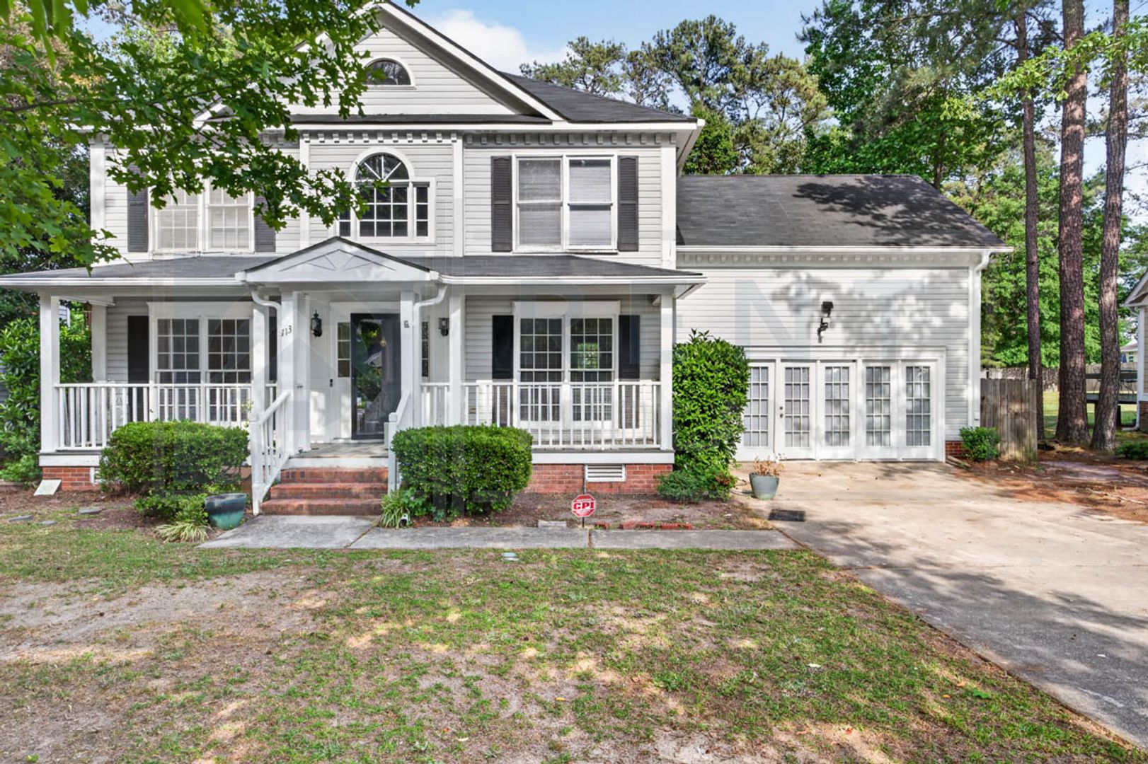 Columbia House: 113 Brook Hollow Drive