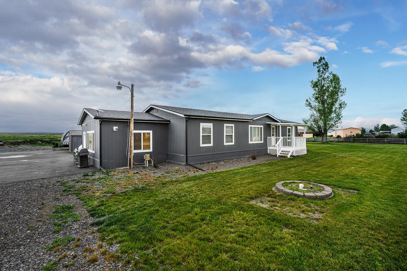 Shepherd House: 2930 Shale Rock Dr