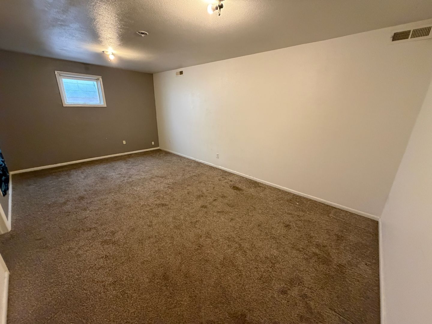 Billings Apartment: South 8th St West