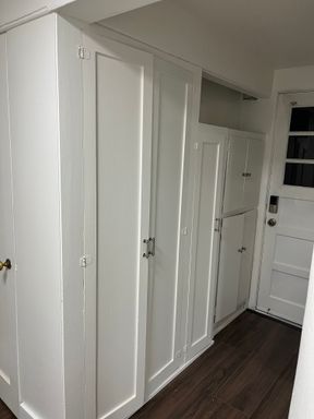 Listing photo thumbnail