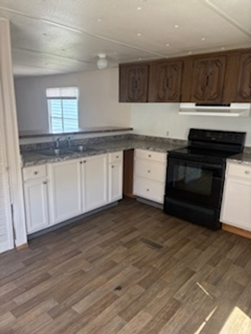 Billings Apartment: 711 Birch Lane