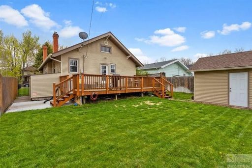 Listing photo thumbnail